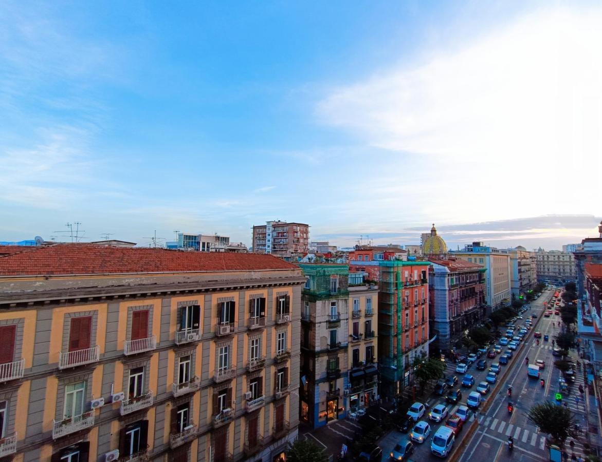 Bnb Al Centro E Meglio, Napoliアパートメント エクステリア 写真