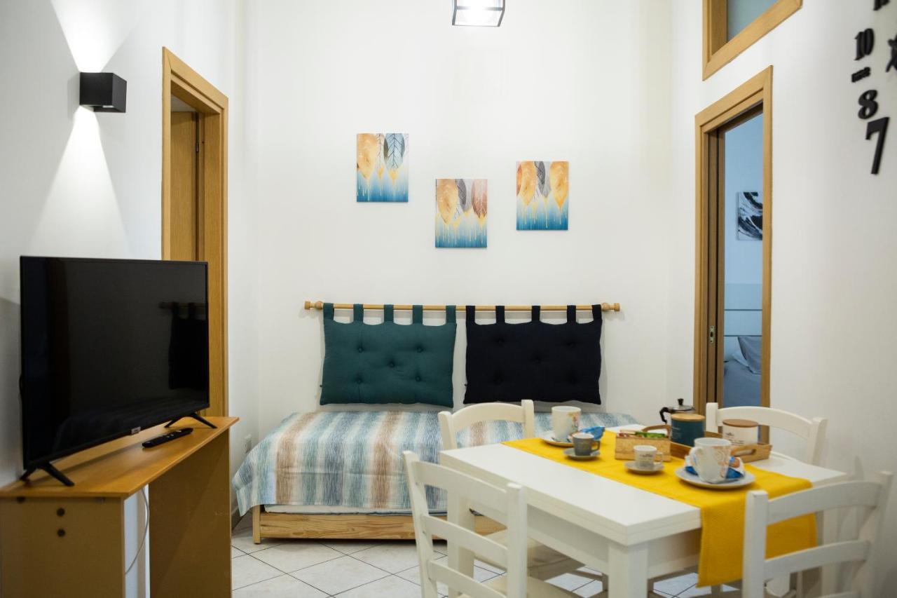 Bnb Al Centro E Meglio, Napoliアパートメント エクステリア 写真