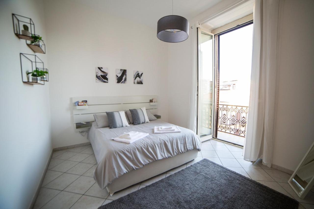 Bnb Al Centro E Meglio, Napoliアパートメント エクステリア 写真
