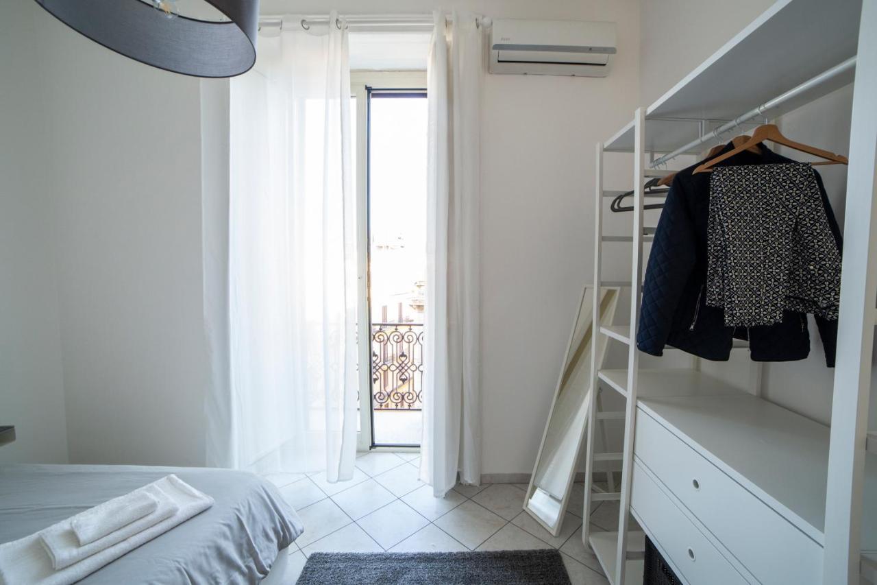 Bnb Al Centro E Meglio, Napoliアパートメント エクステリア 写真