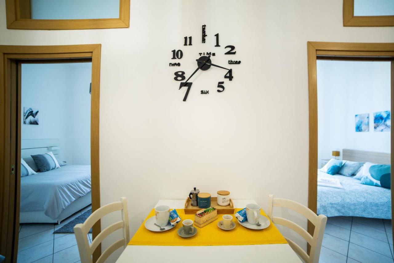 Bnb Al Centro E Meglio, Napoliアパートメント エクステリア 写真